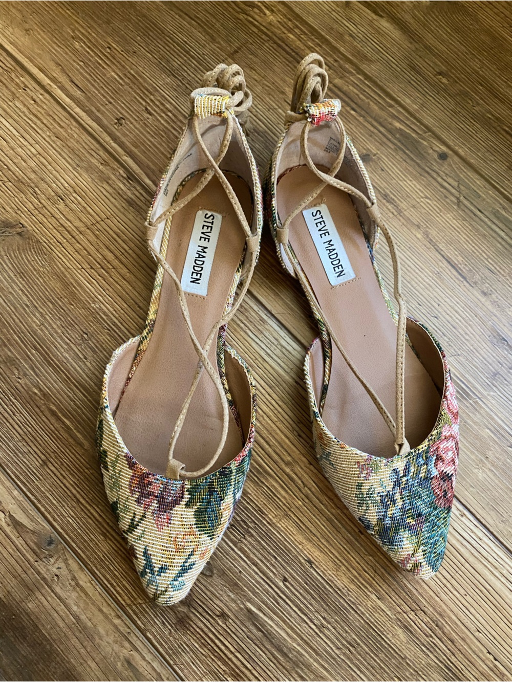 Steve Madden Floral Tapestry Pointed-Toe Lace-Up Flats in Multi-Color Tapestry